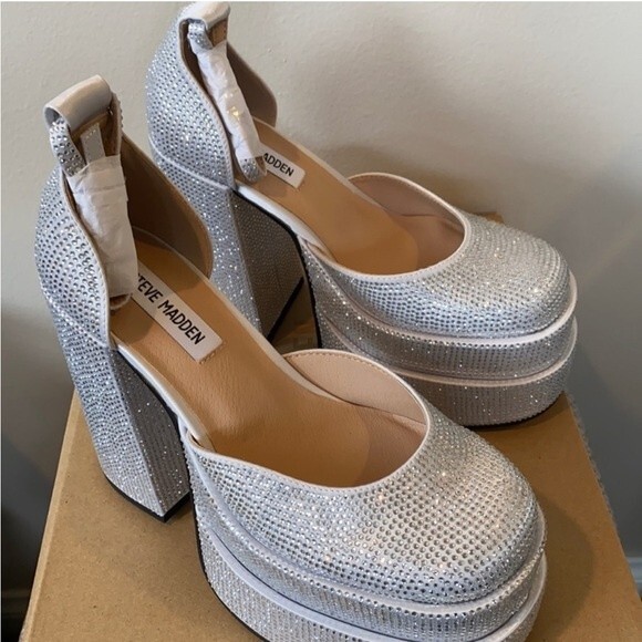 STEVE MADDEN Charlize Rhinestone Platforms New! - Picture 5 of 12
